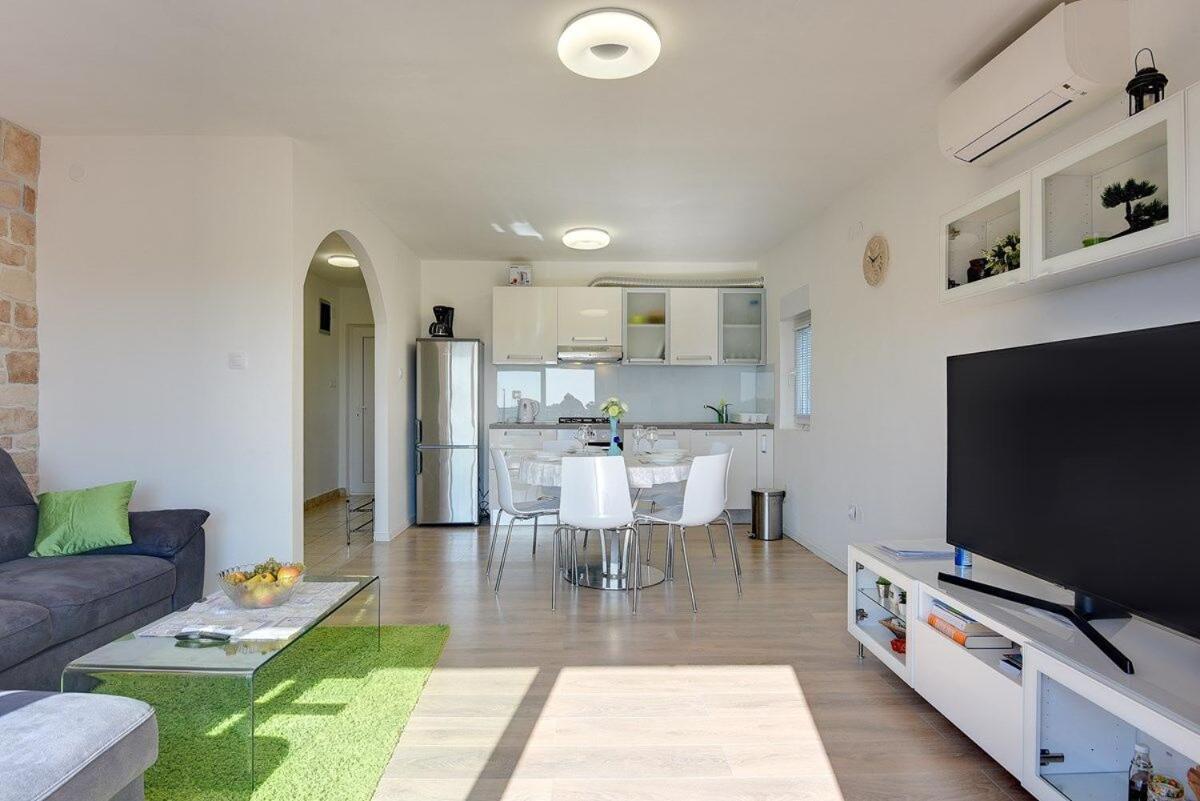 Apartment Zajec 프레멘투라 외부 사진